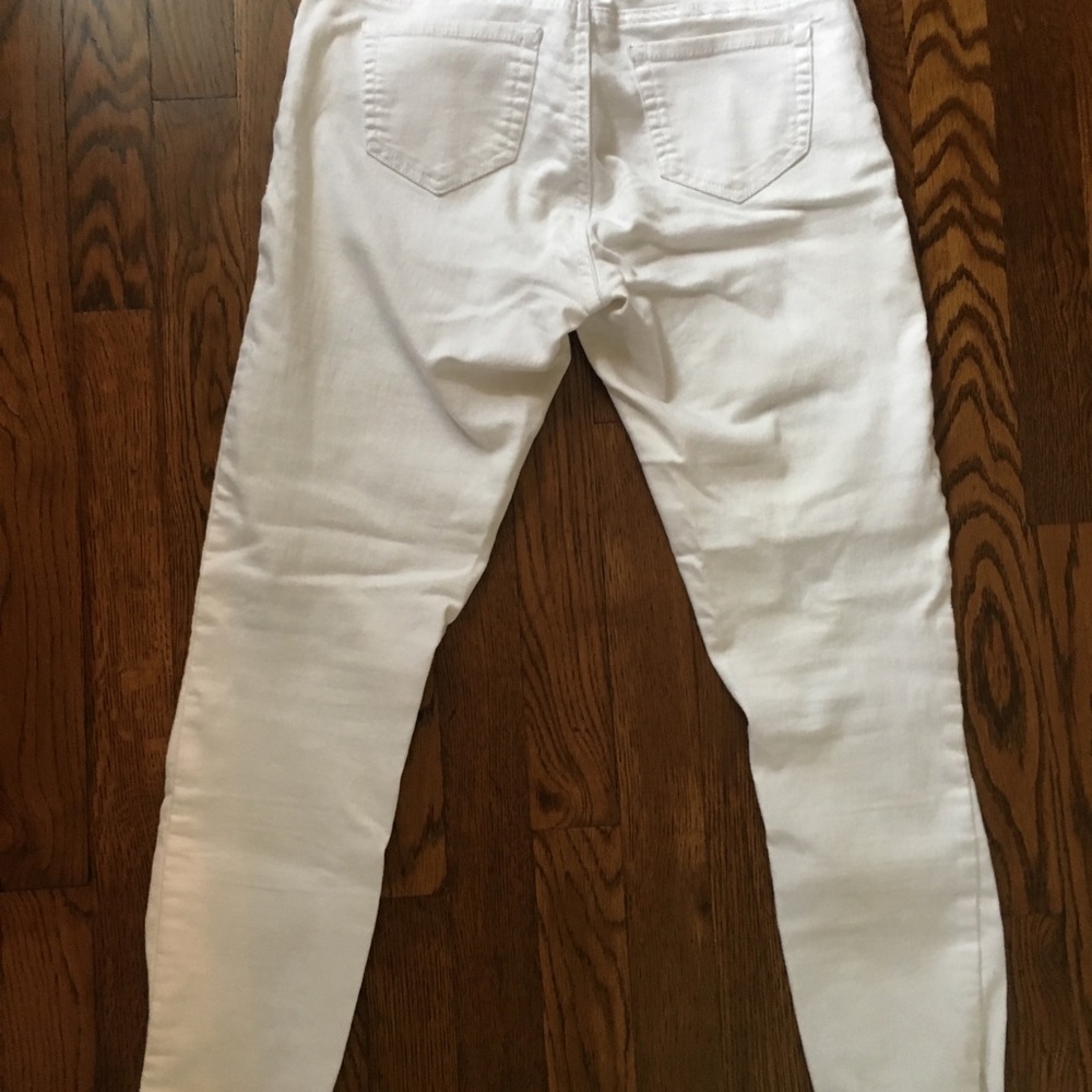 White Denim Jeans with Rips - Picture 4 of 5
